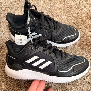Adidas Kids Black and White Sneakers Size 4